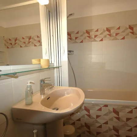 La Bourboule Apartament *